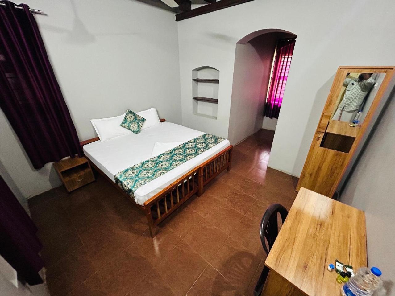 Era Heritage Inn Kozsíkóde Kültér fotó