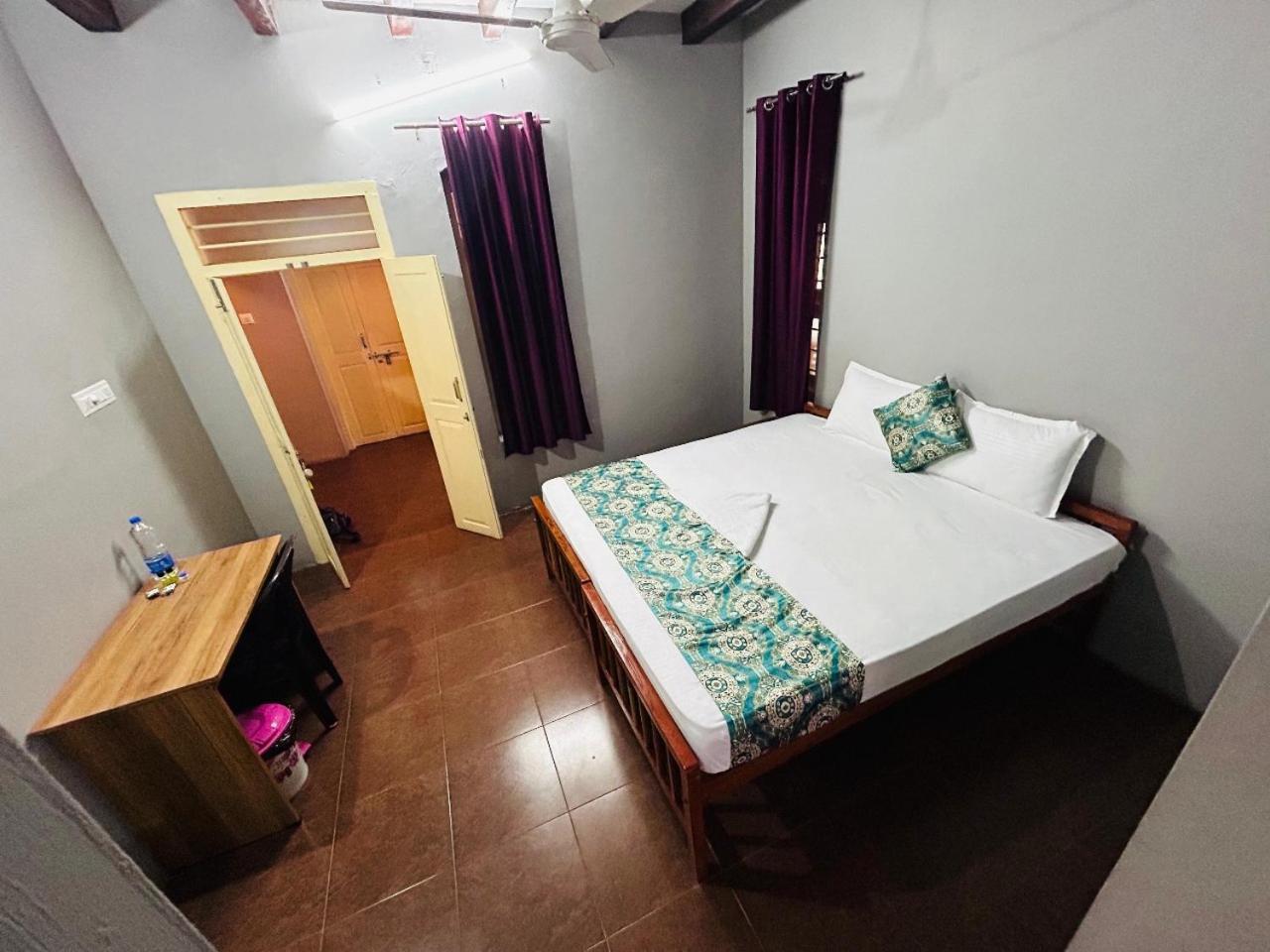 Era Heritage Inn Kozsíkóde Kültér fotó